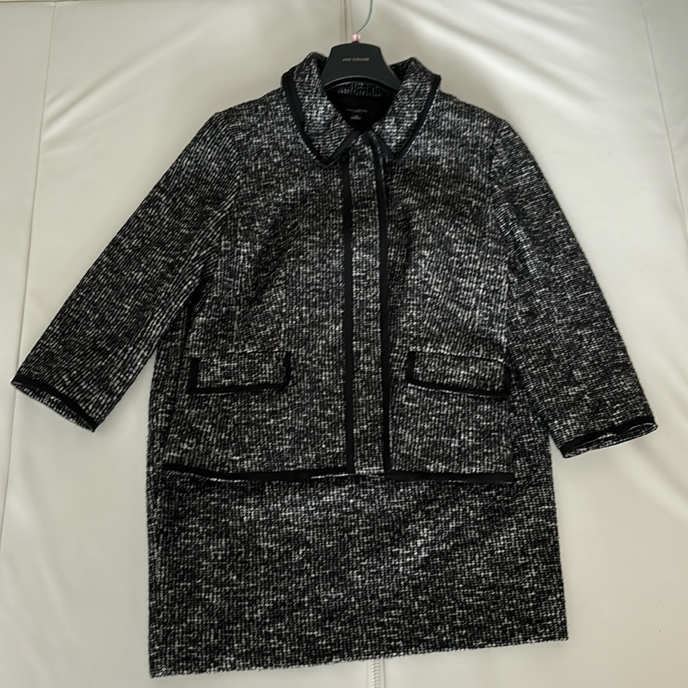 Ann Taylor Size 12 Tweed Suit
